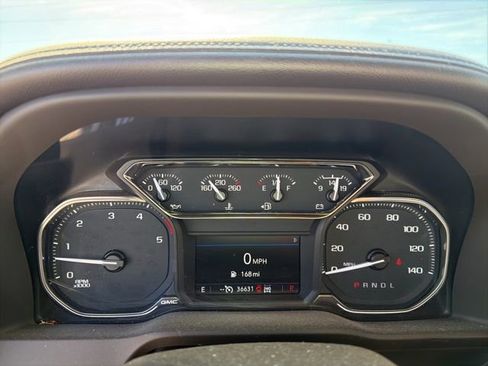 Used 2023 GMC Sierra 3500 SLT w/ SLT Convenience Package AWD/4WD image 16