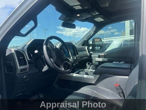 Used 2017 Ford F350 Lariat w/ Lariat Ultimate Package AWD/4WD image 7