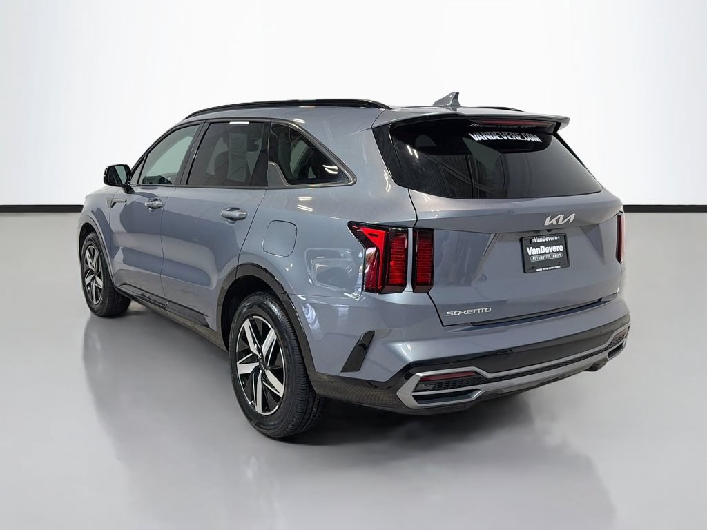 Used 2023 Kia Sorento S w/ Panoramic Sunroof Package FWD image 7