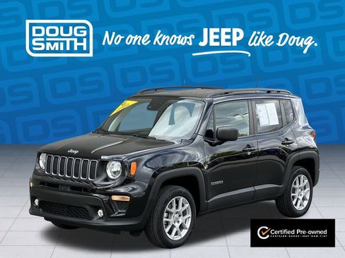Used 2022 Jeep Renegade Latitude w/ Convenience Group image 2