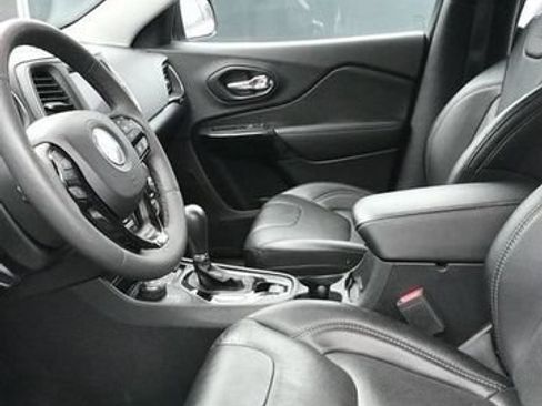 Used 2023 Jeep Cherokee Altitude Lux AWD/4WD image 7