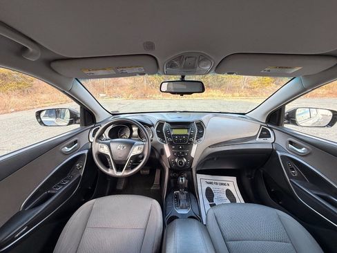 Used 2013 Hyundai Santa Fe Sport image 29