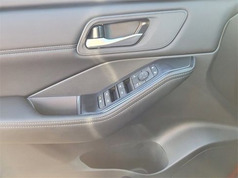 New 2026 Nissan Rogue SV image 19