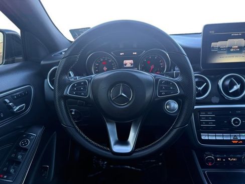 Used 2018 Mercedes-Benz GLA 250 250 4 MATIC image 14