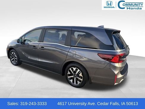 New 2026 Honda Odyssey EX-L image 3
