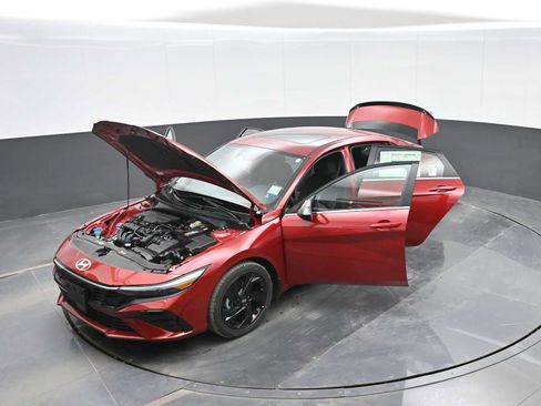 New 2026 Hyundai Elantra SEL Sport Premium image 39