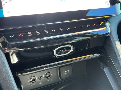 New 2026 Jeep Grand Cherokee Limited image 23