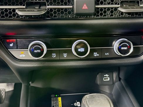 Used 2023 Honda HR-V EX-L image 17