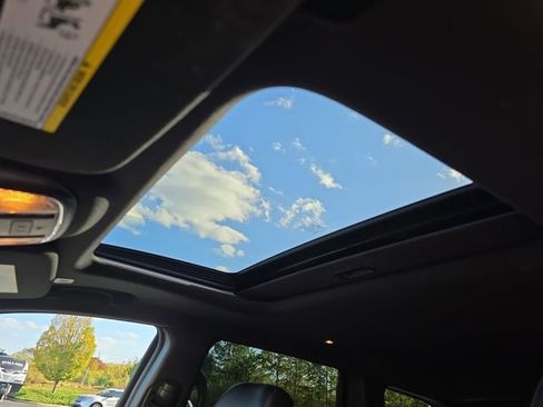 Used 2020 Jeep Grand Cherokee Altitude image 32