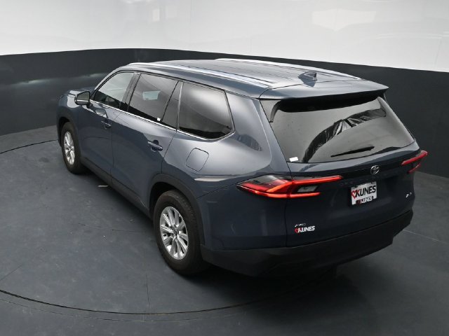Used 2026 Toyota Grand Highlander AWD image 45