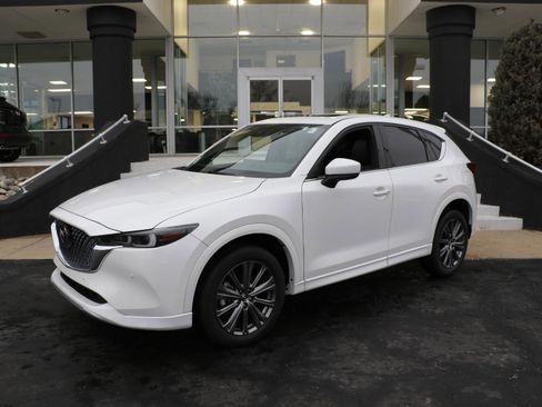 Certified 2025 MAZDA CX-5 Signature image 1