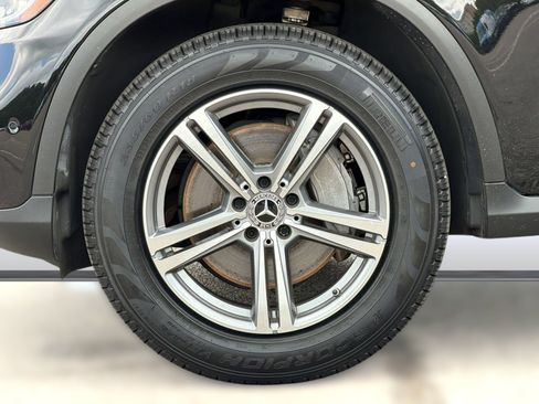Certified 2022 Mercedes-Benz GLC 300 image 12