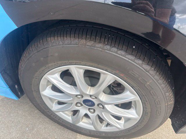 Used 2018 Ford Fusion S FWD image 13