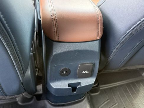 Certified 2023 Ford Maverick Lariat w/ Lariat Luxury Package FWD image 26