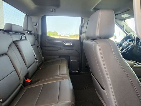 Used 2026 GMC Sierra 1500 SLT AWD/4WD image 22