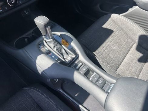 Used 2023 Honda HR-V LX image 24