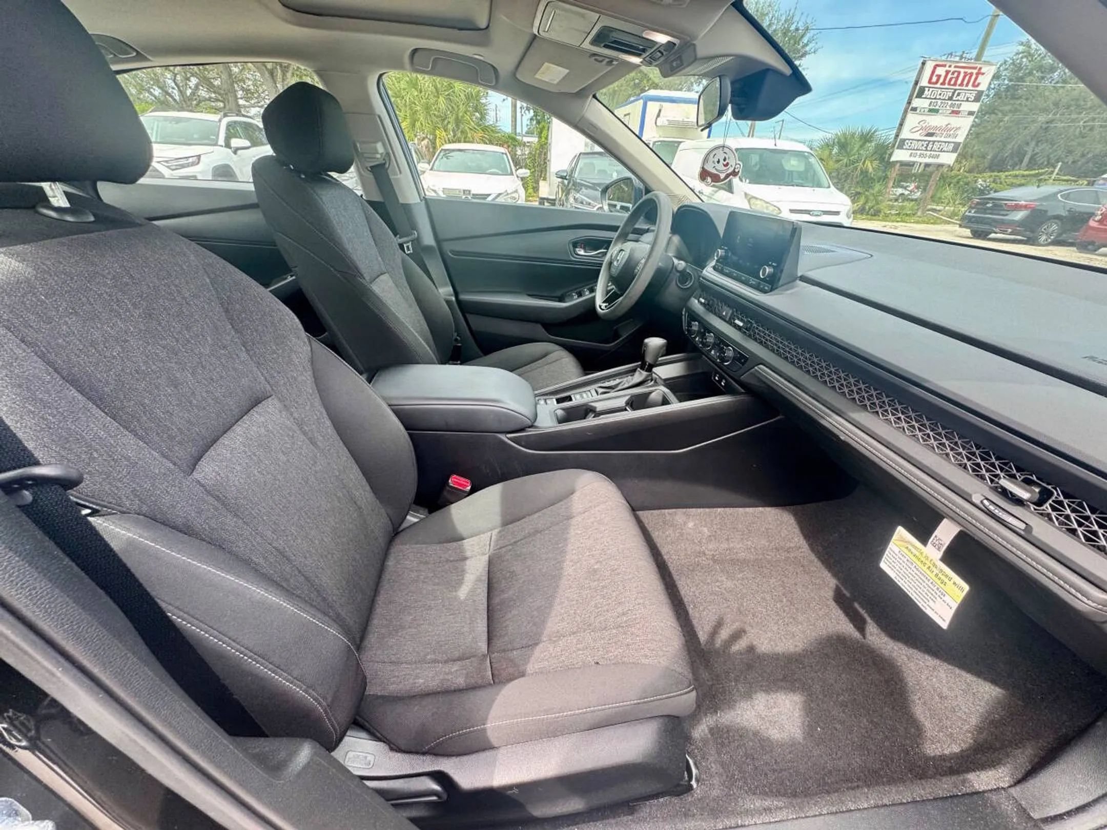Used 2025 Honda Accord SE image 16