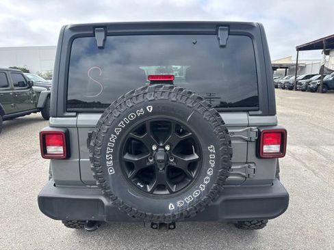 Used 2022 Jeep Wrangler Unlimited Sport AWD/4WD image 6