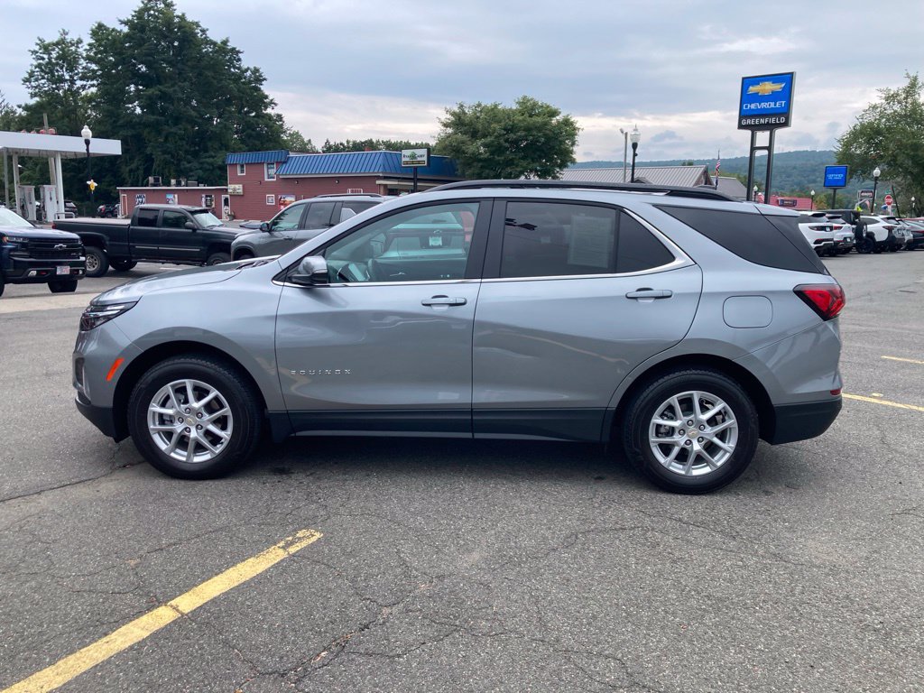 Used 2024 Chevrolet Equinox LT AWD/4WD image 30