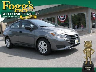 Used 2025 Nissan Versa S w/ Trunk Package image 1