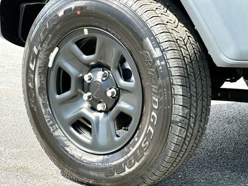 New 2026 Jeep Gladiator Sport image 11