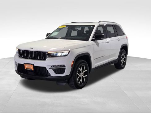 Certified 2023 Jeep Grand Cherokee Limited image 8