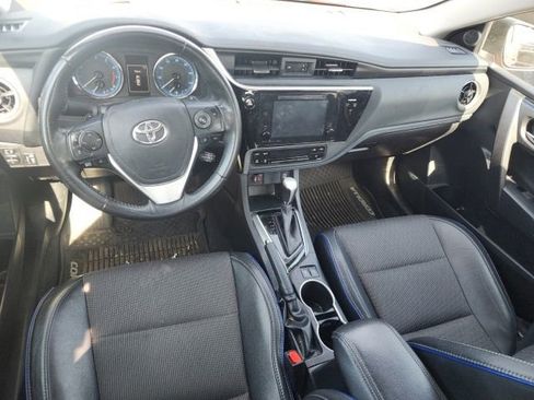 Used 2017 Toyota Corolla SE image 9