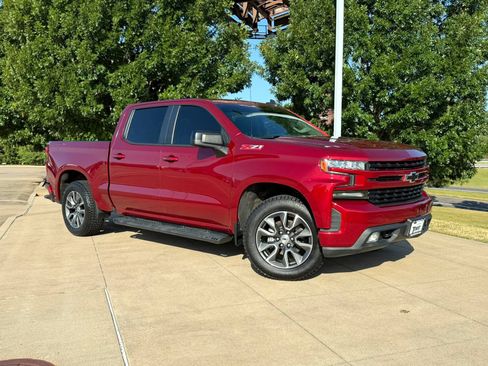 Used 2021 Chevrolet Silverado 1500 RST AWD/4WD image 1