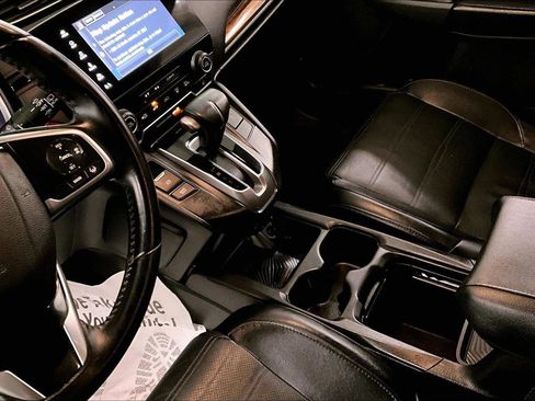 Used 2018 Honda CR-V Touring image 17