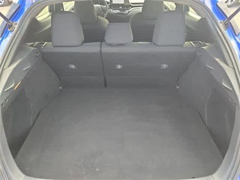 Used 2019 Toyota C-HR XLE image 33