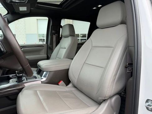 Used 2023 Chevrolet Silverado 1500 LTZ w/ LTZ Premium Package image 13