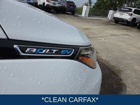 Used 2019 Chevrolet Bolt Premier FWD image 5