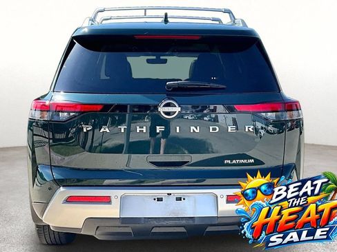 Used 2023 Nissan Pathfinder Platinum FWD image 4