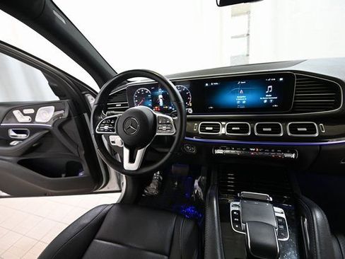 Used 2020 Mercedes-Benz GLS 450 4MATIC image 29