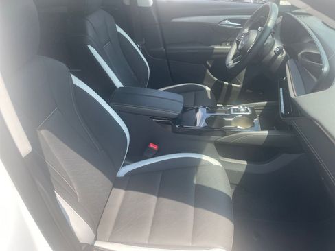 Used 2024 Buick Envision Sport Touring image 36