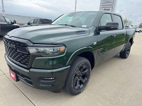 New 2026 RAM 1500 Big Horn AWD/4WD image 3