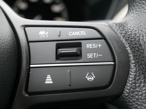 Certified 2024 Honda HR-V LX image 30