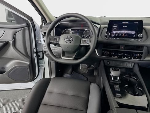 New 2026 Nissan Rogue SV FWD image 23