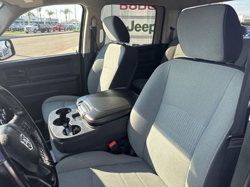 Used 2022 RAM 1500 Tradesman w/ Tradesman SXT Package image 17