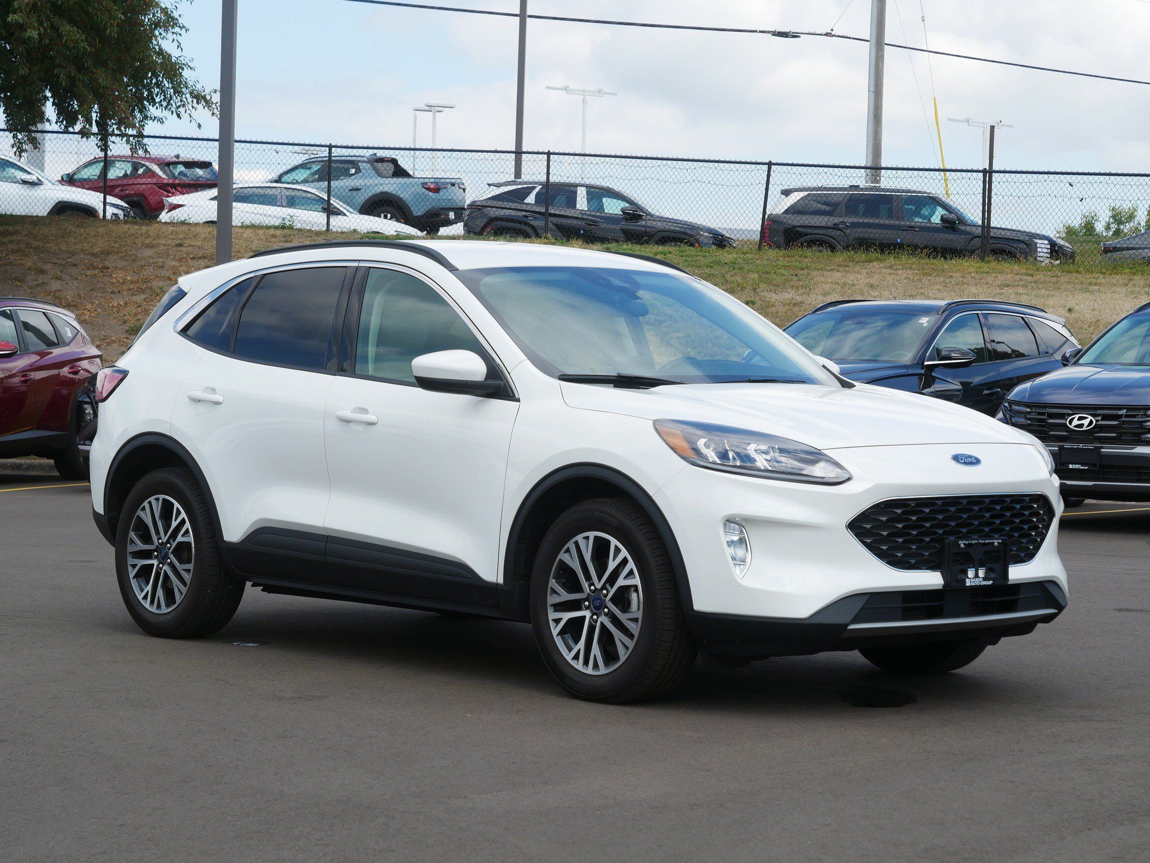 Used 2020 Ford Escape SEL AWD/4WD image 4