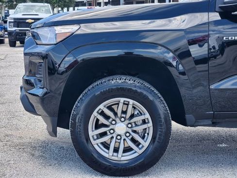 Used 2024 Chevrolet Colorado LT w/ LT Convenience Package II RWD image 8