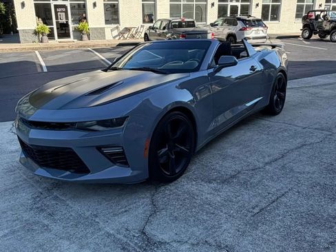 Used 2017 Chevrolet Camaro SS RWD image 3