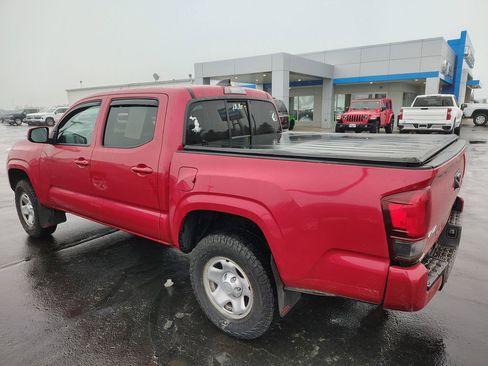 Used 2021 Toyota Tacoma SR image 7
