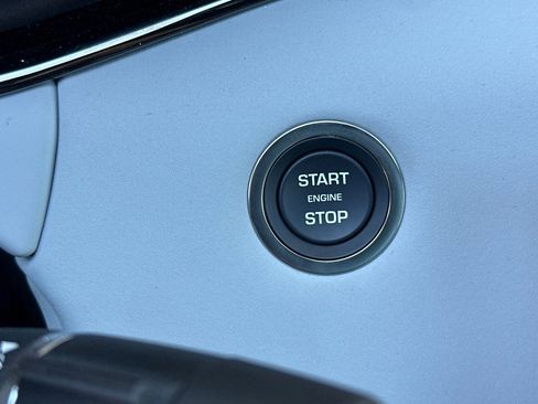 New 2026 Land Rover Range Rover Evoque Dynamic SE image 28