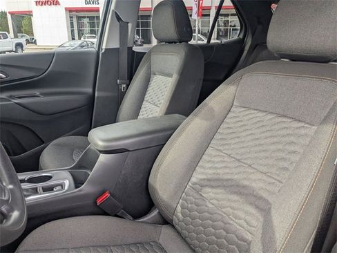 Used 2021 Chevrolet Equinox LT image 14