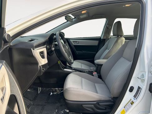 Used 2016 Toyota Corolla LE image 15