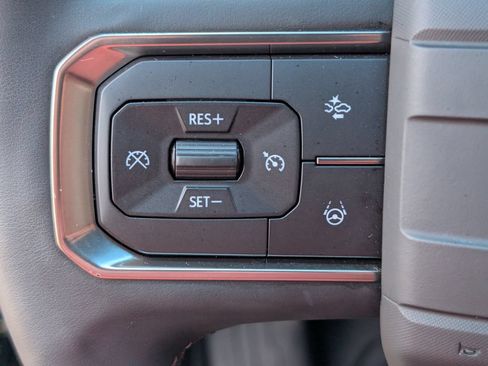 Used 2024 GMC Hummer EV 3X w/ Extreme Off-Road Package AWD/4WD image 19