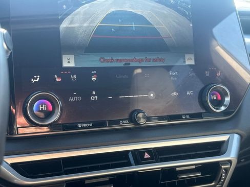 Used 2023 Lexus RX 350 Premium image 24