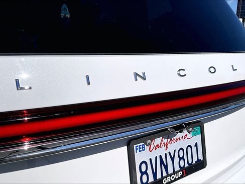 Used 2021 Lincoln Aviator Grand Touring w/ Equipment Group 302A AWD/4WD image 28