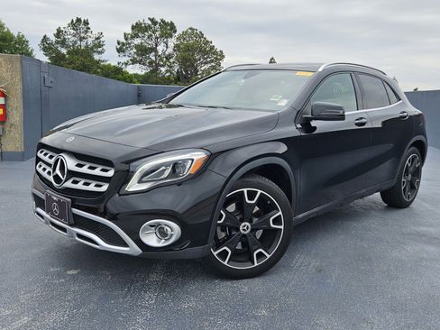 Used 2020 Mercedes-Benz GLA 250 image 1